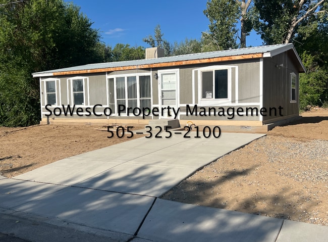 3 Bedroom 2 Full Bath Home near Downtown - 3 Bedroom 2 Full Bath Home near Downtown
