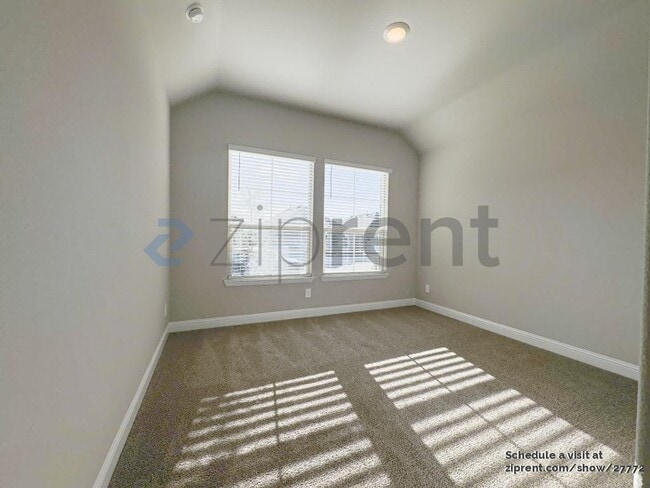 Photo - 3108 Lionsgate Dr