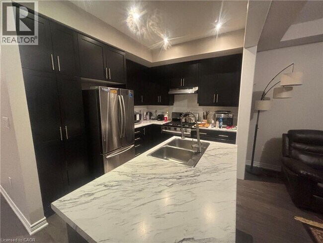 Photo - 1890 Rymal Rd E