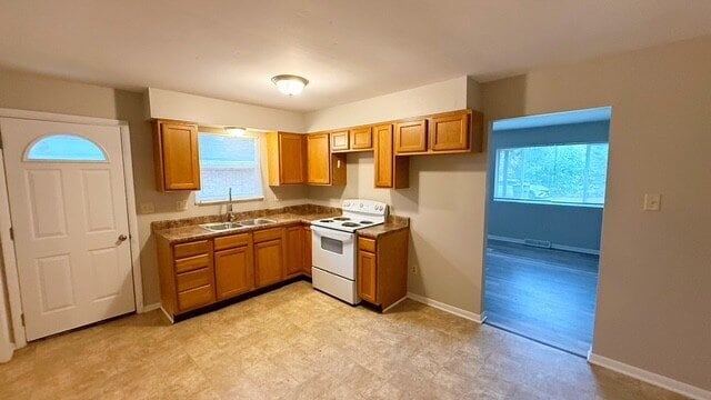 SOUTH BROAD RIPPLE 2 BEDROOM RECENTLY UPDATED!