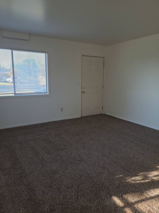 Photo - 937-939 Lowry St Unit 939 Lowry St