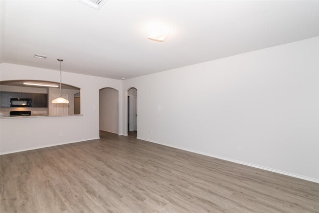 2931 Karin Crst Ln