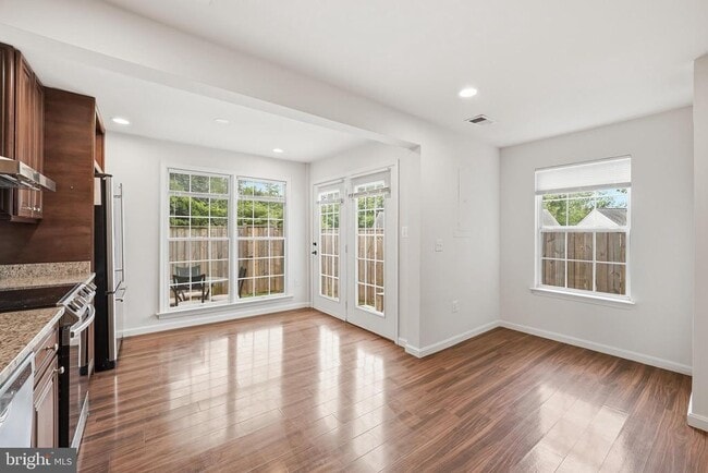 Photo - 20430 Herring Pond Terrace