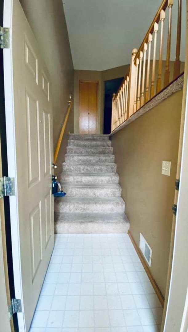 Photo - Spacious 2-Bedroom, 2.5 Bathroom, Tri-Leve...