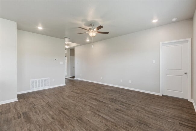 Photo - 7420 Garden Glen Drive