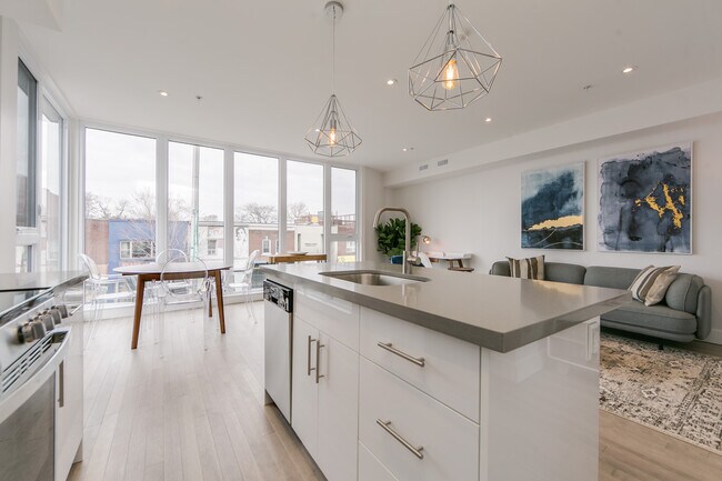 Photo - Bright 1.5 Bed + 1 Bath: $500,000 purchase... Unit E