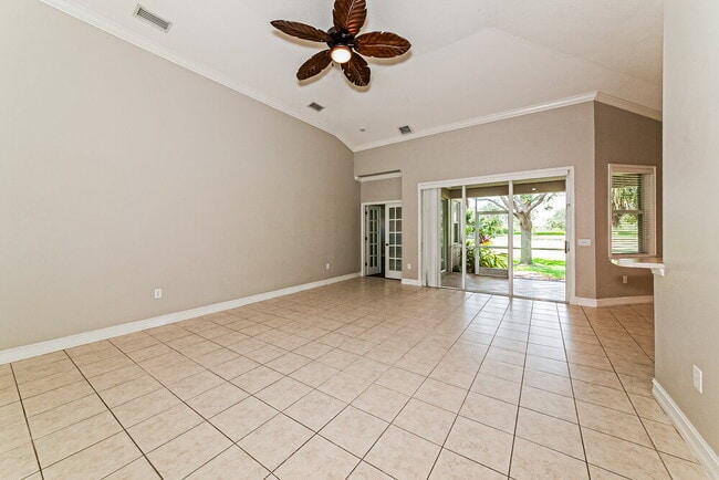 Photo - 6340 Rookery Cir