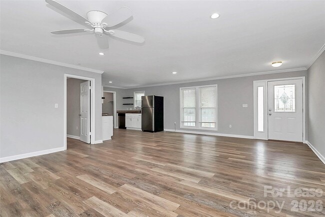 Photo - 1406 Pleasant Plains Rd