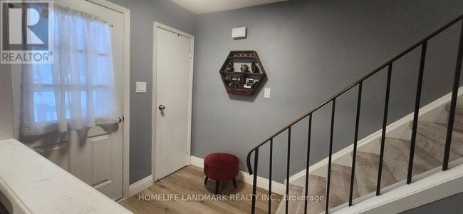 Photo - 335 Shamrock Ct