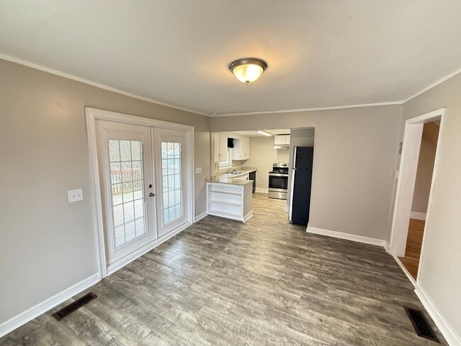 Photo - Charming Historic 3 Bedroom Home in the Heart of Stanley NC