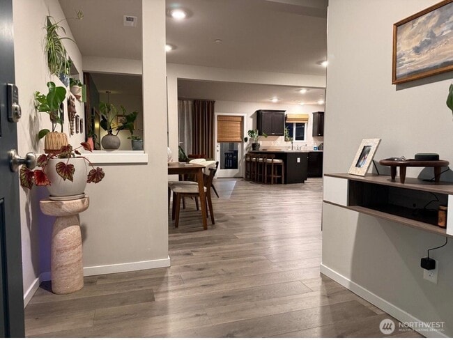 Photo - 18795 108th Ave E