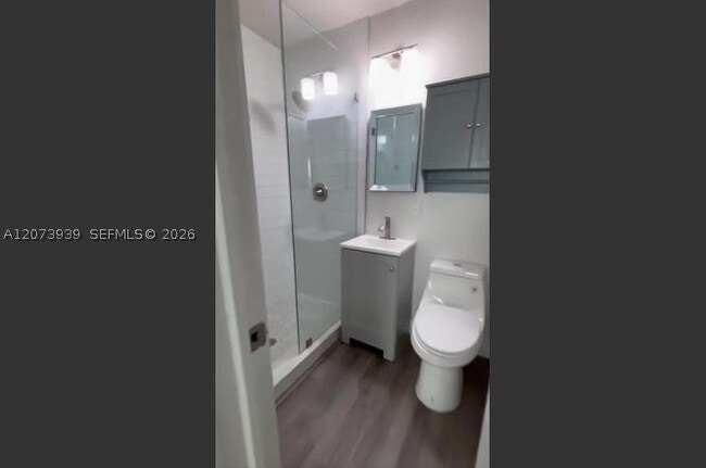 Photo - 1133 NE 16th Pl