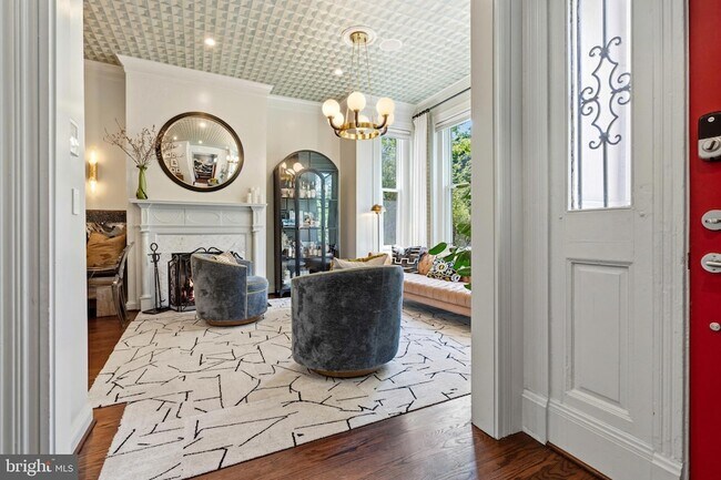 Photo - 2121 R St NW
