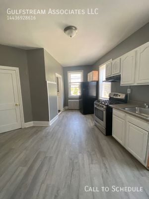 Photo - 3432 W Caton Ave