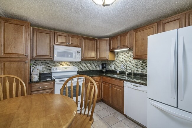 Photo - 8 9th St Unit 111