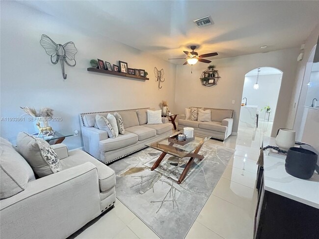 Photo - 8472 SW 29th St