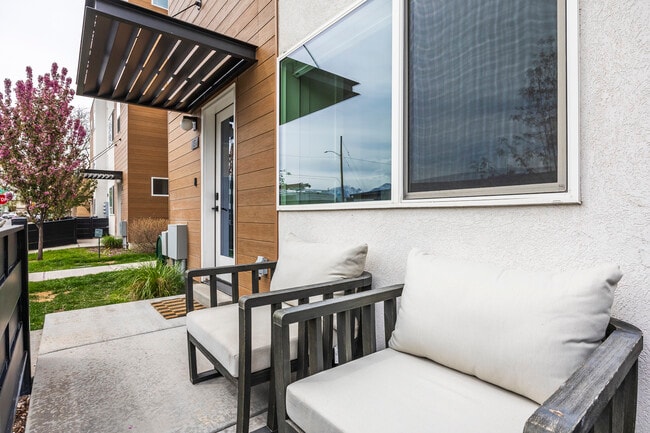 Photo - 1660 S Major St Townhome