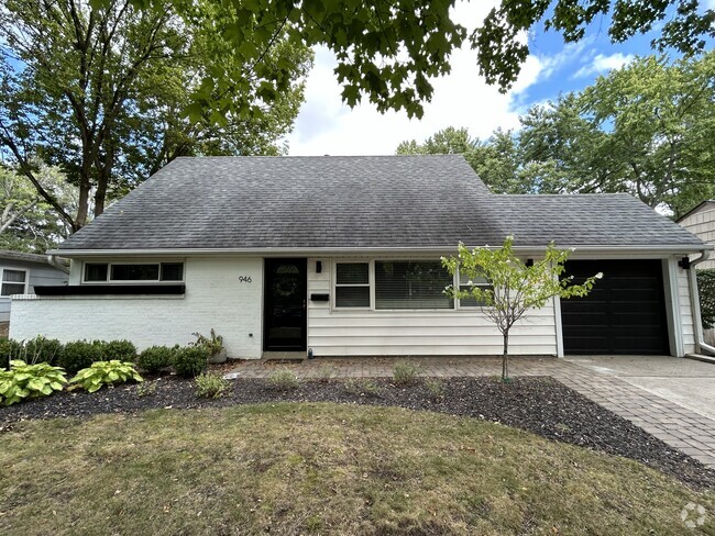 Building Photo - 946 Caniff Rd Rental