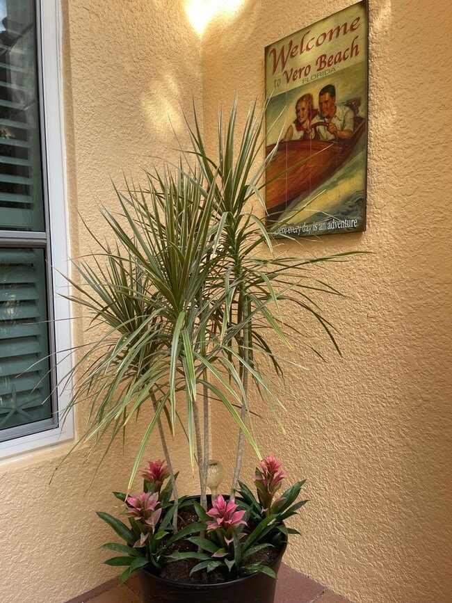 Photo - Mediterranean Style Vacation House Minutes...