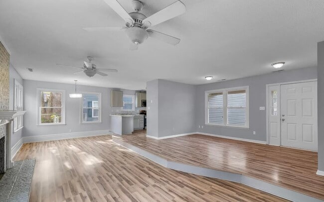 Photo - 2456 Saddleridge Dr