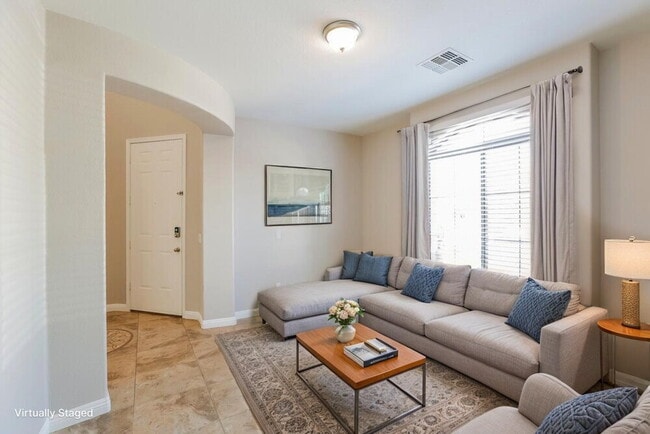 Photo - 1613 W St Catherine Ave
