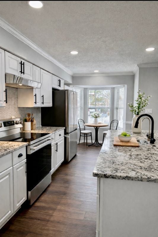 Photo - 13937 Big Yankee Ln