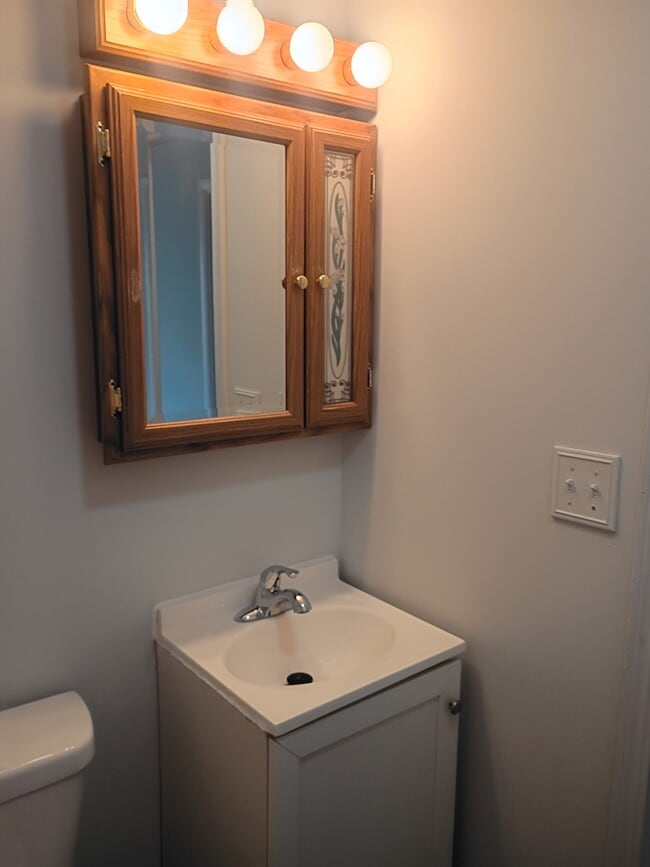 Photo - 106 N Mitchner Ave