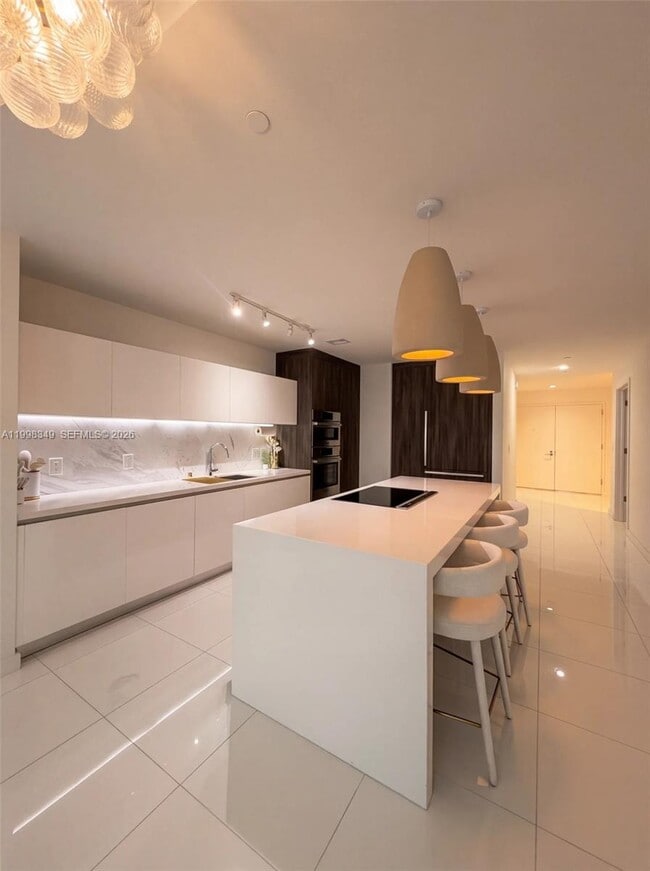 Photo - 851 NE 1st Ave Unidad 2301