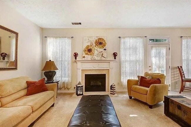 Photo - 3032 Kentmere Dr