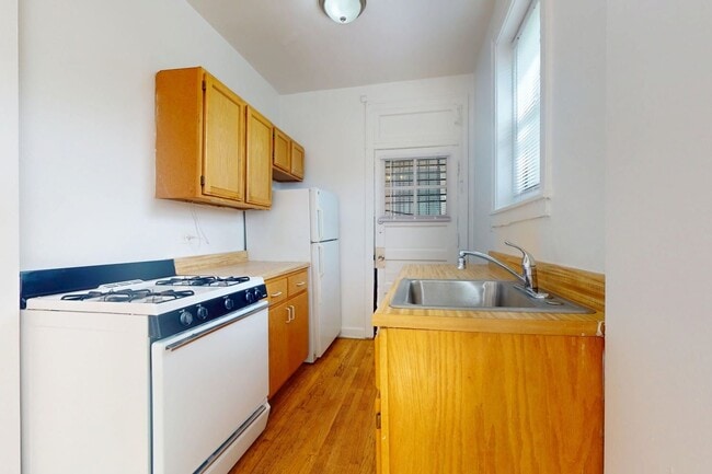 5415 S. Woodlawn Avenue