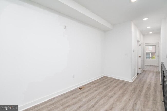 Photo - 3424 Wallace St Unit 1