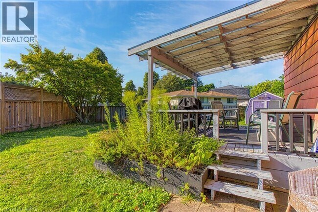 Photo - 4453 Meadowvale Dr