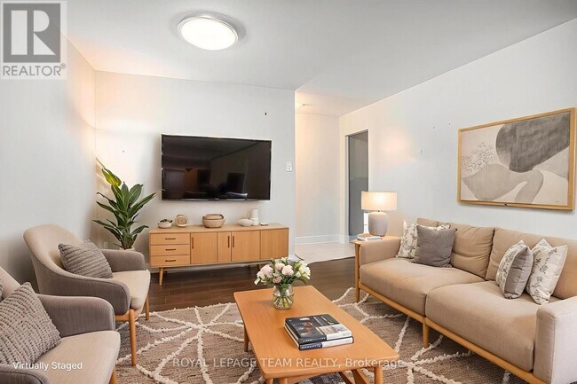 Photo - 141 Somerset St W Unit 402