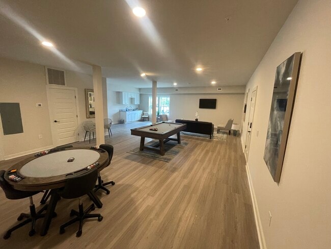 The Crossing Apartments