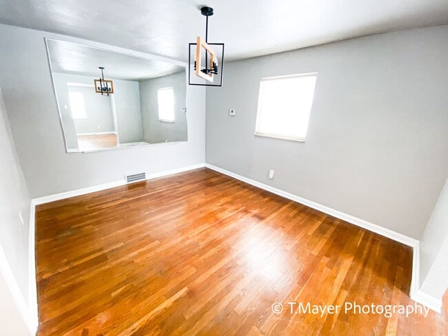 Photo - 1733-1735 Helen Drive Unit 1735