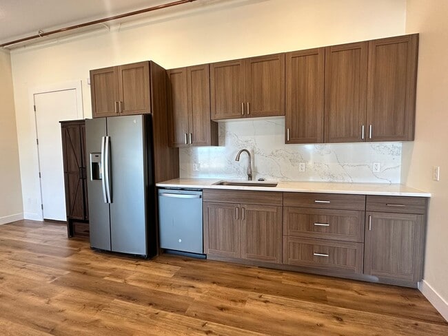 Photo - 2 bed / 1 bath Condo Living North End of Town - Newly Remodeled!
