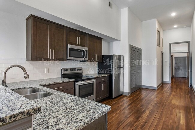 1209 Hull Street- Dogtown