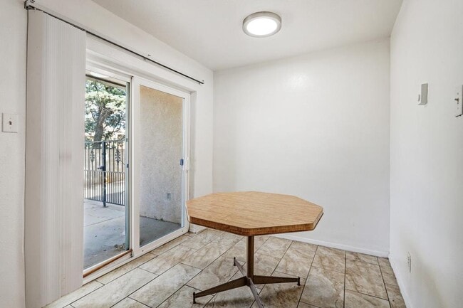 Photo - 195 Monte Alto Pl NE