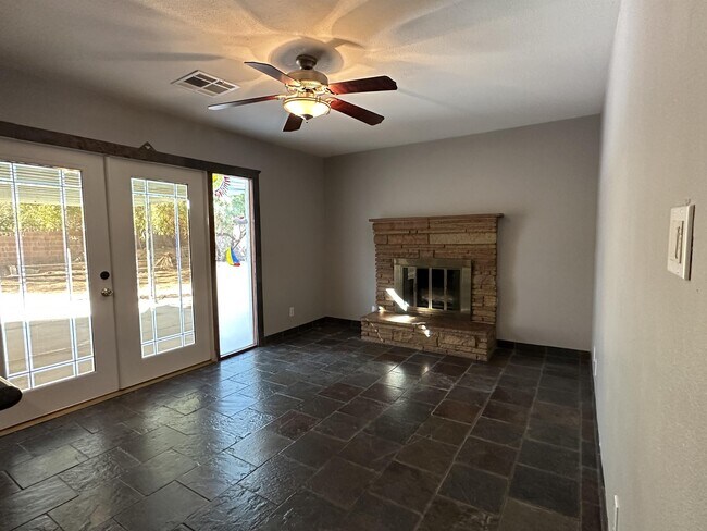 Photo - 8745 Isola Dr