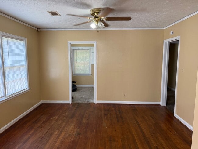Photo - 2331 Amos St Unit 1