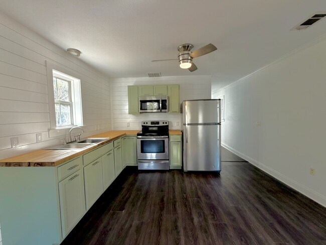 Photo - 199 E Bayou Forest Dr