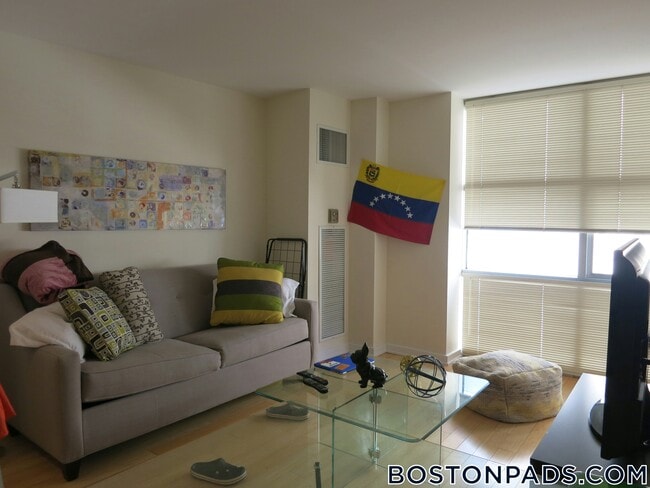 Photo - 40 Boylston St Unit 504