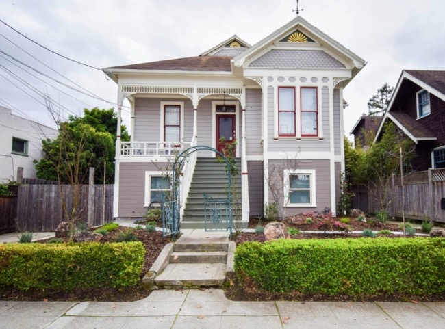 Photo - 1716 Rose St