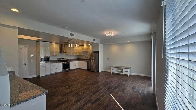 Photo - 28 N 3rd St