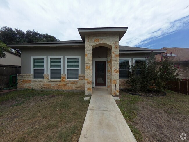 Building Photo - Beautiful Home with Everything in the Wind...