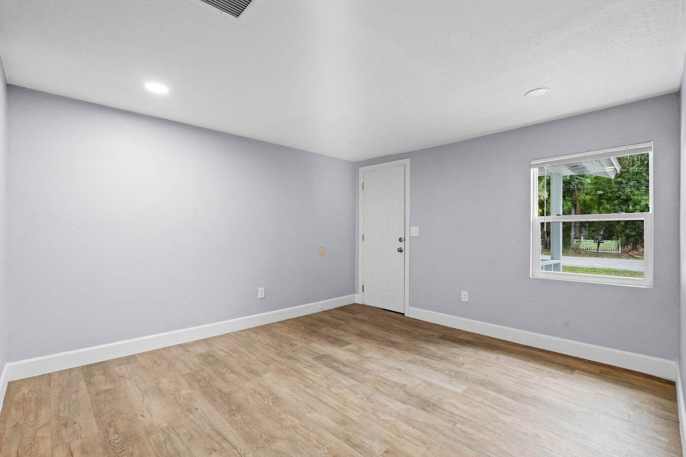 Photo - 1213 Kingston Ave