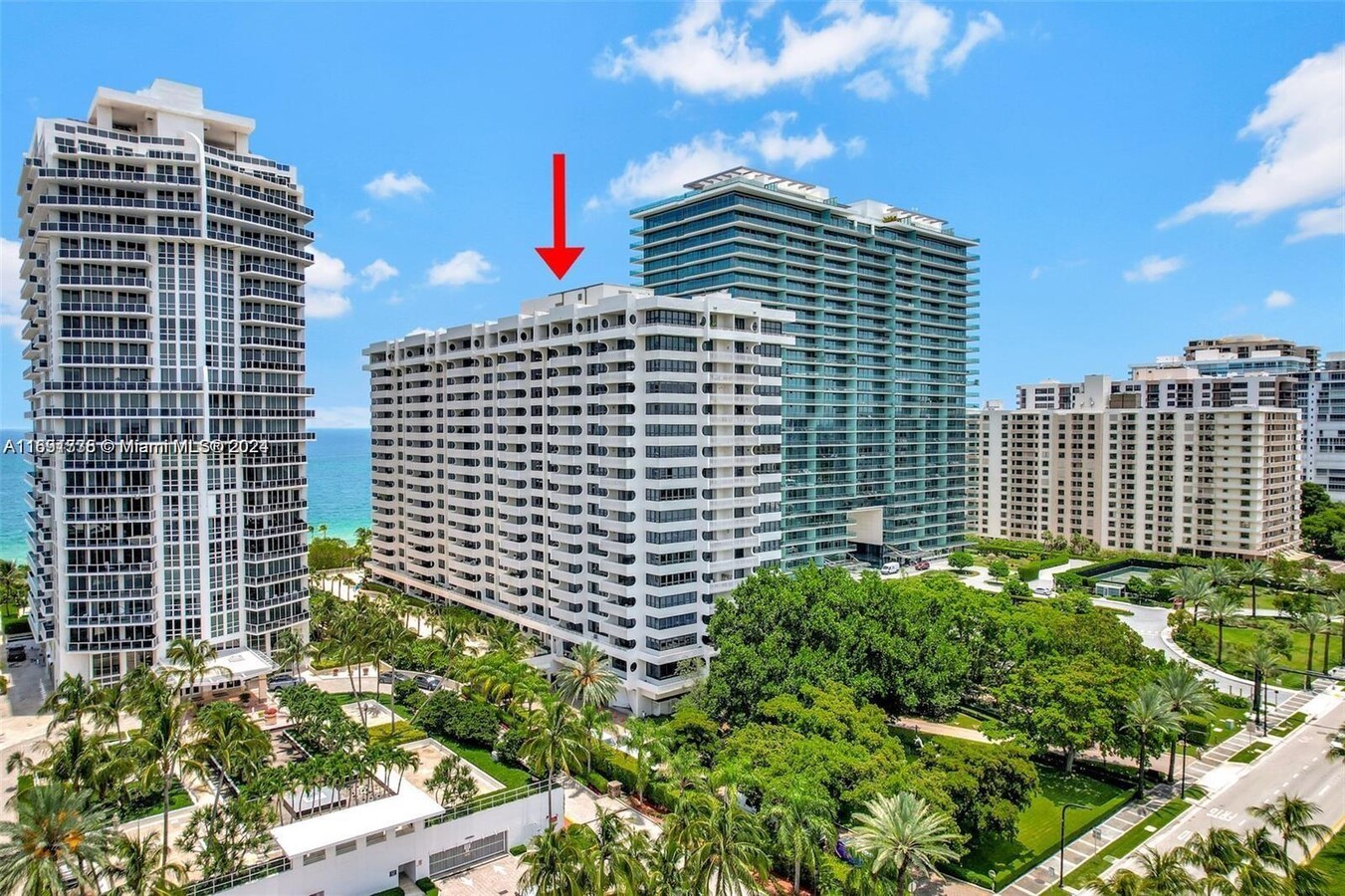 Photo - 10205 Collins Ave Condominio Unidad 405