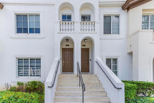 Photo - 12600 SW 50th Ct Unidad 427