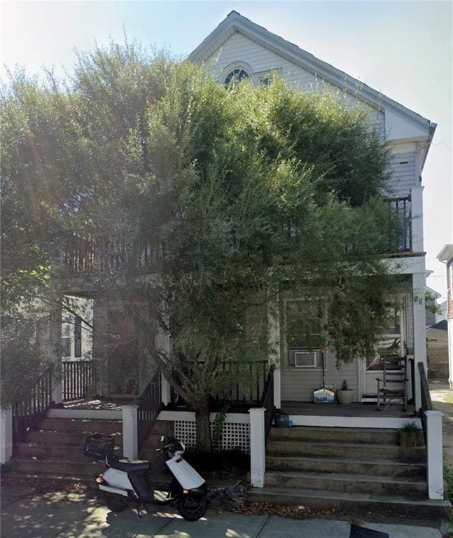 Building Photo - 28 Thurston Ave Unit 2