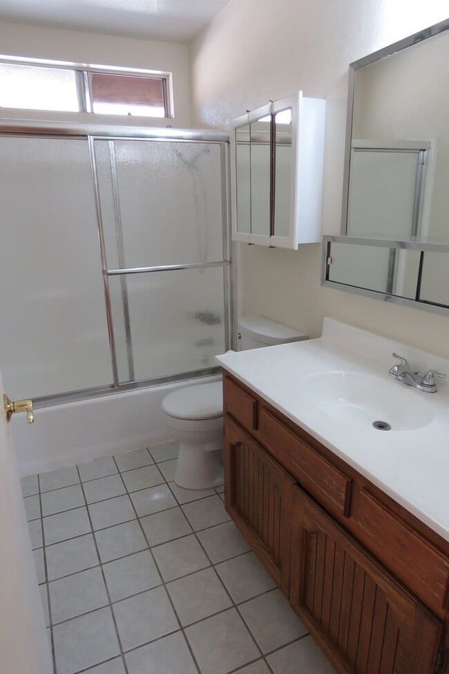 Photo - 1/2 Acre and All Tile!